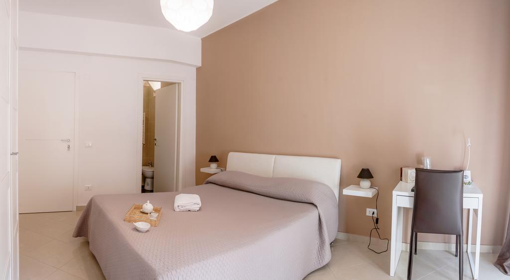 Due Passi Bed and Breakfast Palermo Værelse billede